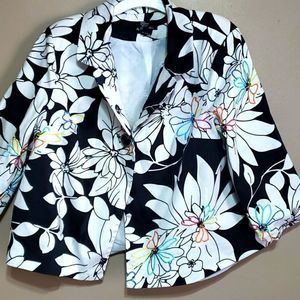 TRENZ by Theresa Renx floral Embroidery cotton spandex white poly lining, sz 1X